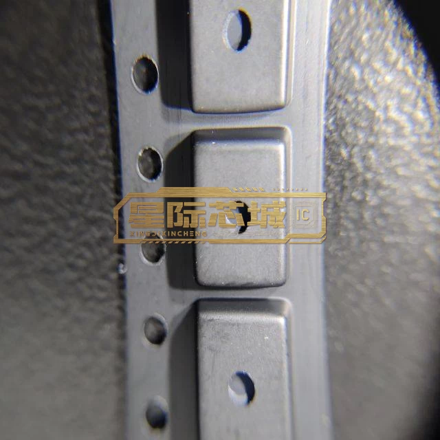 ADS1252U/2K5
