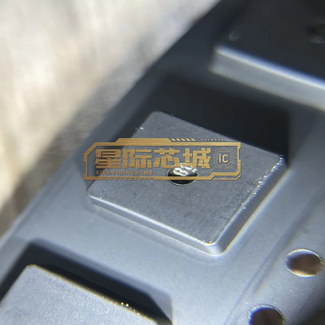 ADP3338AKCZ-3.3RL7