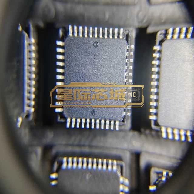 Lattice M4A5-32/32-10VNC 图片3