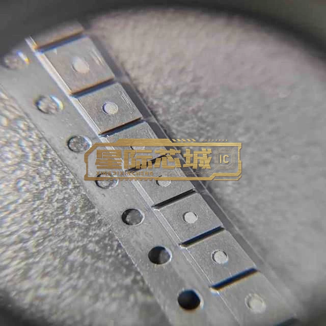 XCZU21DR-2FFVD1156I