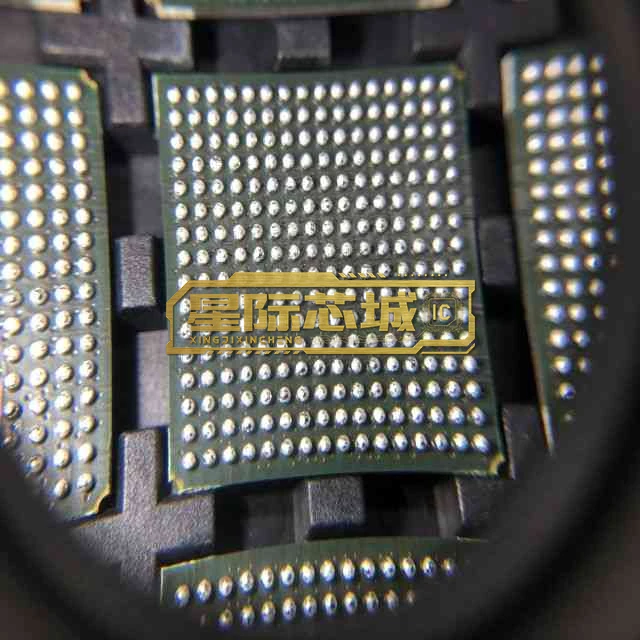 LFE2-6E-5FN256C