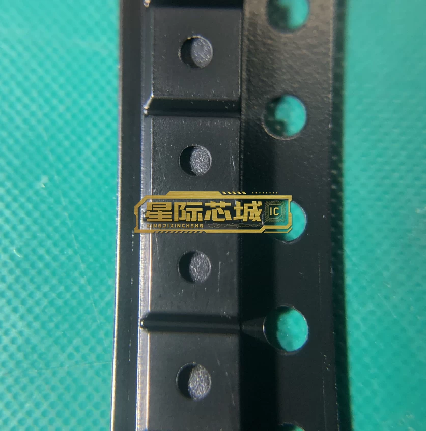 PIC10F322T-E/OT