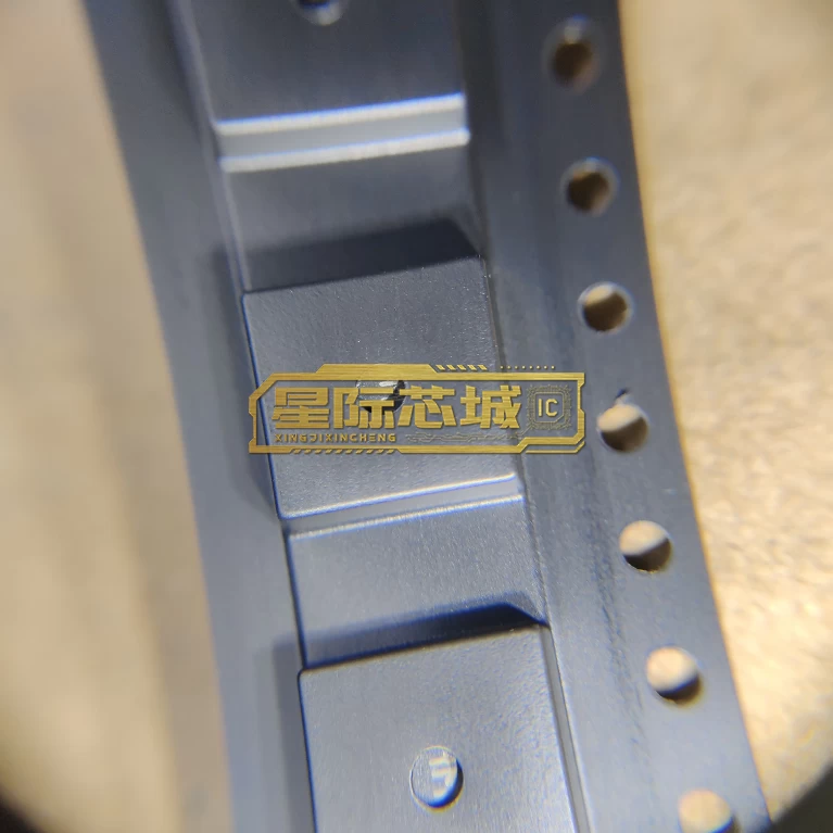 Infineon IRLL2705TRPBF 图片3